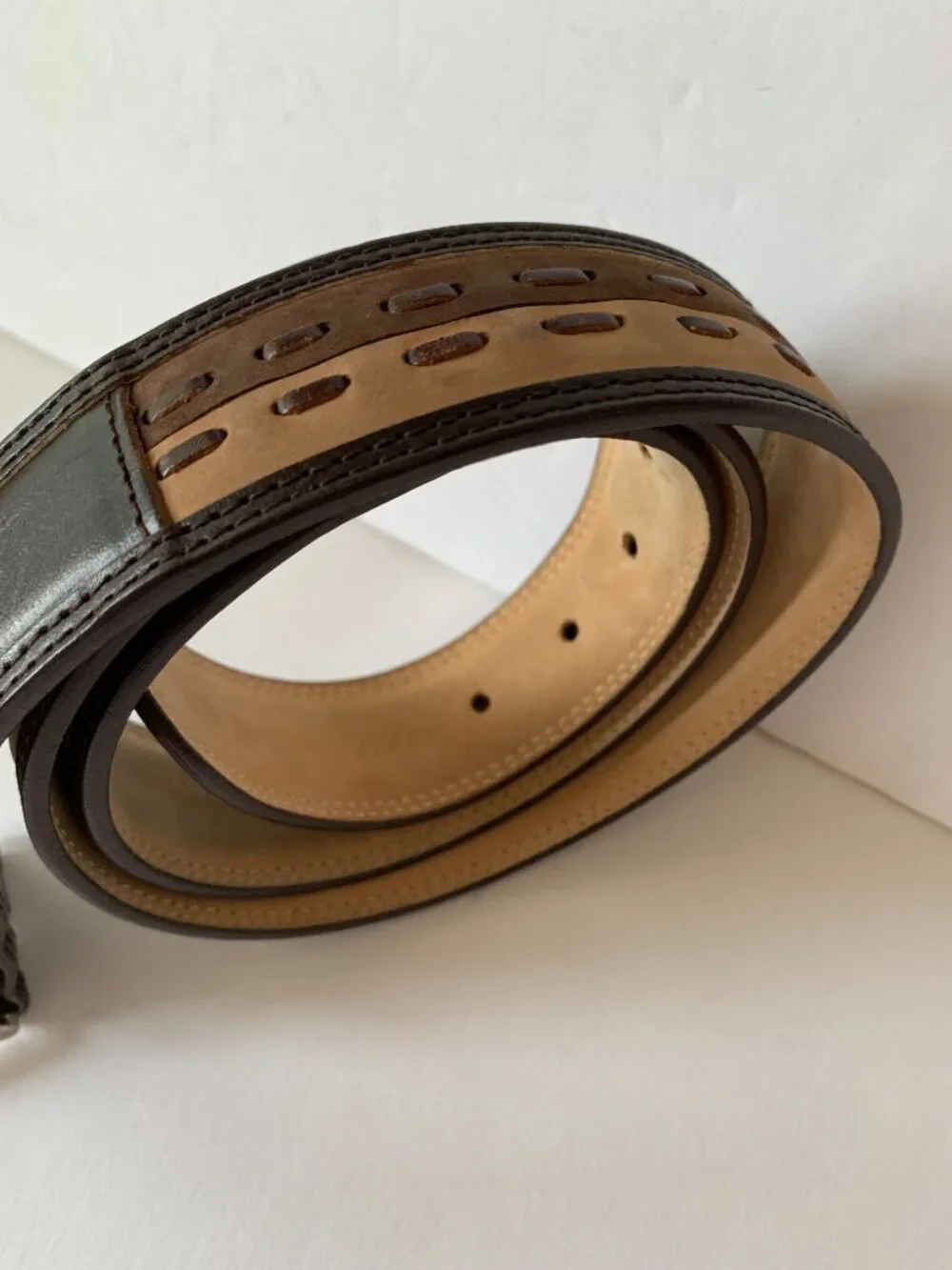 CARROLL & CO. Beverly Hills Pasadena Handmade in Spain Leather Belt Brown Beige